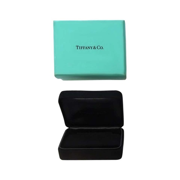 Tiffany & Co. Soleste Diamond Earrings in Platinum - Picture 6 of 6